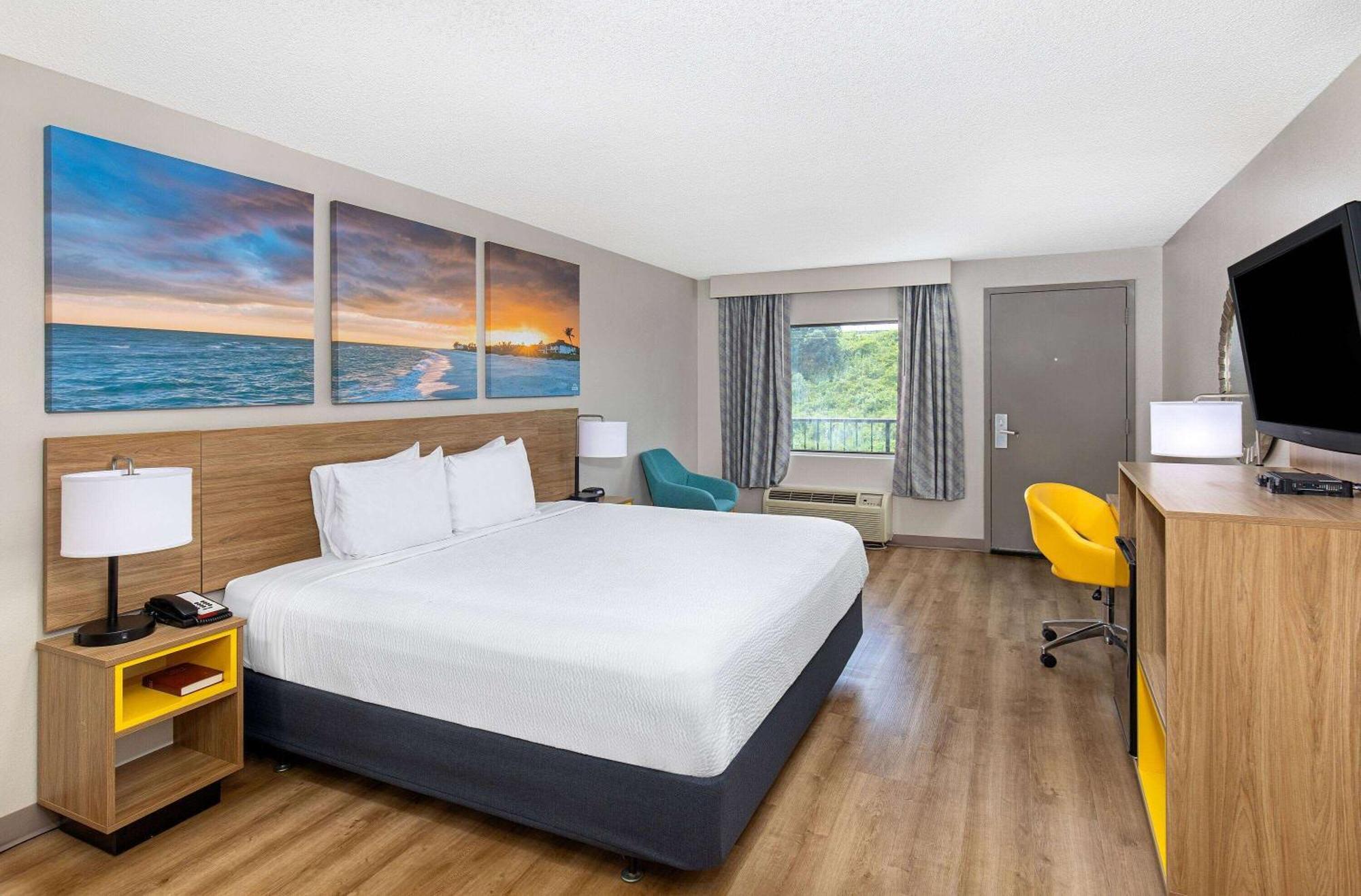 Days Inn By Wyndham St George Сент-Джордж Экстерьер фото